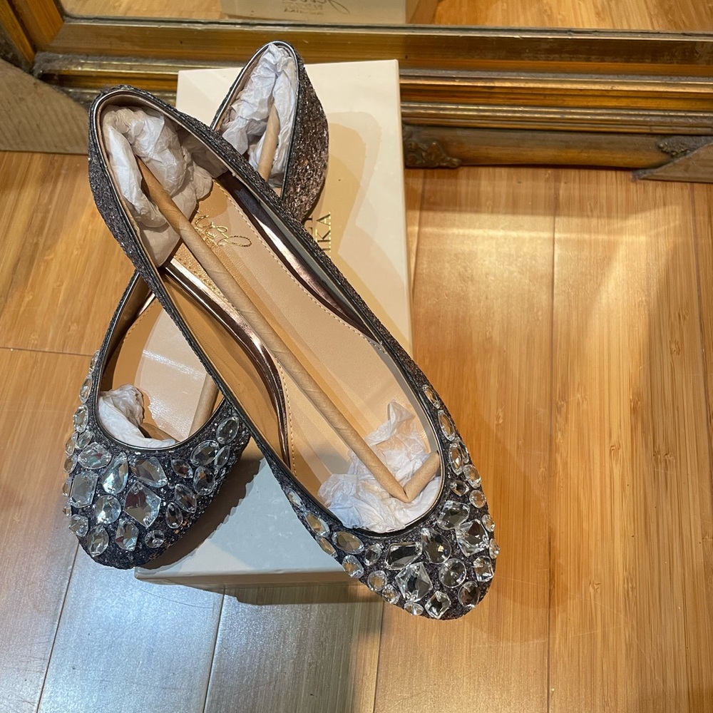 Badgley Mischka Silver Embellished Flats